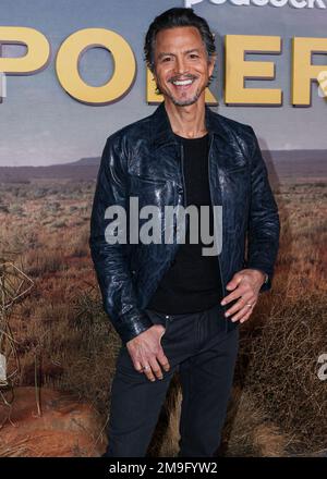 Hollywood, États-Unis. 17th janvier 2023. HOLLYWOOD, LOS ANGELES, CALIFORNIE, États-Unis - JANVIER 17 : l'acteur et producteur américain Benjamin Bratt arrive à la première de Los Angeles de la saison 1 'Poker face' de Peacock qui s'est tenue au Hollywood Post 43 au Hollywood Legion Theatre on 17 janvier 2023 à Hollywood, Los Angeles, Californie, États-Unis. (Photo par Rudy Torres/image Press Agency) Credit: Image Press Agency/Alay Live News Banque D'Images