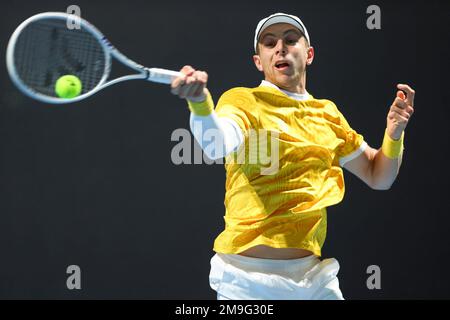 Melbourne, Australie. 18th janvier 2023. Melbourne, Australie. 18 janvier 2023. Botic van de Zandschulp des pays-Bas pendant son match contre Botic van de Zandschulp des pays-Bas lors de l'ouverture australienne 2023 au parc de Melbourne sur 18 janvier 2023 à Melbourne, Australie ( Credit: BSR Agency/Alay Live News Banque D'Images