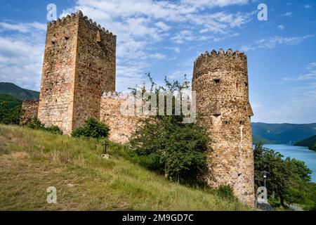 Complexe du château d'Ananuri en Géorgie Banque D'Images