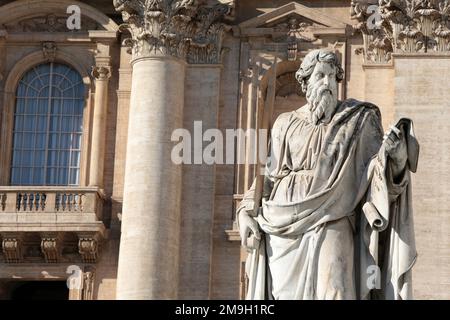 Saint-Paul. Sculpture. Basilique Saint-Pierre. Cité du Vatican. Rome. Italie. Europe. / St. Paul Apôtre. Sculpture. St. Basilique Saint-Pierre. Vatican CIT Banque D'Images