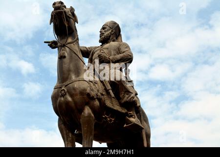 Le Caire, Egypte, 7 janvier 2023: Ibrahim Pasha statue sur son cheval du musée militaire national égyptien dans la citadelle du Caire, musée officiel de l'armée, sel Banque D'Images