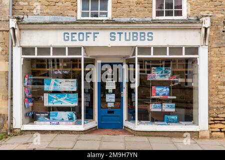 Geoff Stubbs Model Shop, Oundle - pris en septembre 2020, peu avant sa fermeture. Banque D'Images