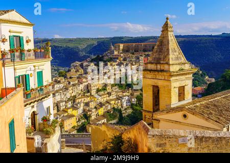 Vue sur la ville de Ragusa, Sicile (Italie) Banque D'Images