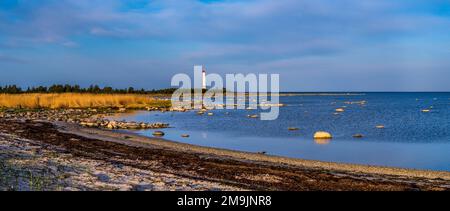 Plage et mer, Matsi, Comté de Parnu, Golfe de Riga, Mer Baltique, Estonie Banque D'Images