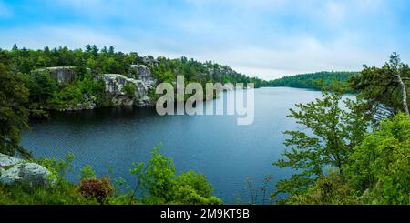 Réserve de parc national de Minnewaska, dans la crête de Shawangunk Mountain, Kerhonkson, New York, États-Unis Banque D'Images