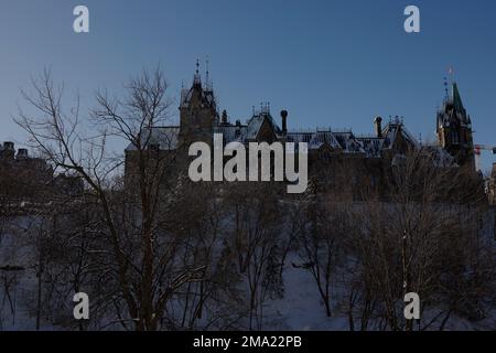 Visiter le centre-ville d'Ottawa après une chute de neige. Banque D'Images