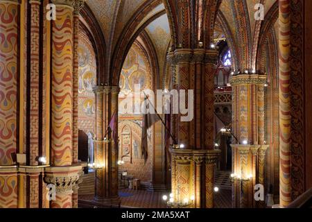 Eglise Matthias, vue intérieure, Buda, Budapest, Hongrie Banque D'Images