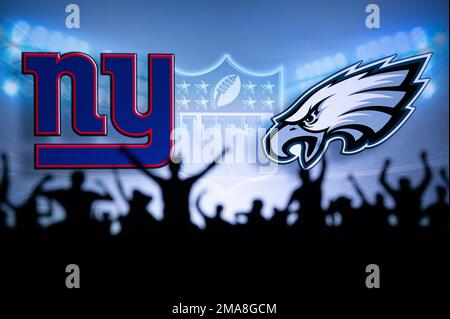 PHILADELPHIE, USA, 18 JANVIER 2023: New York Giants contre Philadelphia Eagles. NFL Divisional Round 2023, Silhouette of fans soutenant l'équipe et Banque D'Images