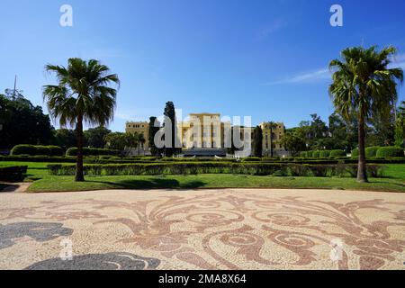 SAO PAULO, BRÉSIL - 2 DÉCEMBRE 2022 : Musée Ipiranga dans le Parc de l'indépendance, Sao Paulo, Brésil. Grand angle. Banque D'Images