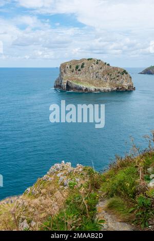 Vue sur les rochers avec l'horizon en arrière-plan Banque D'Images