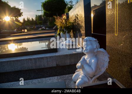 27.05.2016, Croatie, Zagreb, Zagreb - tombes récentes croates-catholiques, cimetière central multiconfessionnel Mirogoj, créé en 1876-1929. 00A160527 Banque D'Images