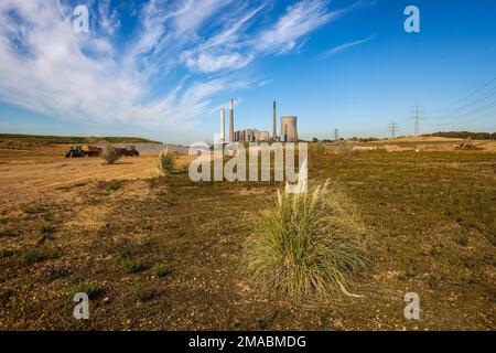 12.10.2022, Allemagne, Rhénanie-du-Nord-Westphalie, Dinslaken - Emschermuendung dans le Rhin. Site de construction du nouvel estuaire de l'Emscher devant le Banque D'Images