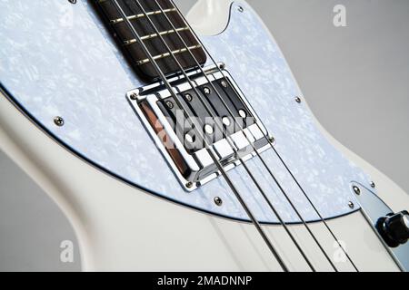 Guitare basse Wilcock Darkstar Banque D'Images