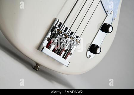 Guitare basse Wilcock Darkstar Banque D'Images