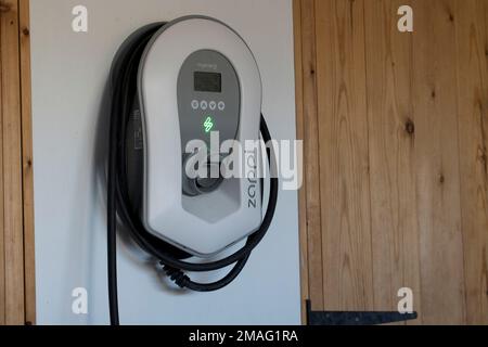 Myenergi Zappi v2 Smart ntelligent solaire chargeur de voiture électrique Royaume-Uni Banque D'Images