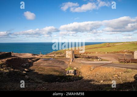 Vue depuis le musée Geevor Tin Mine de Cornwall, royaume-uni Banque D'Images