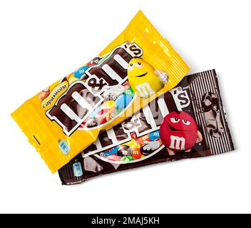 CHISINAU, MOLDOVA - 12 septembre 2015. Bonbons à l'arachide au chocolat M&m's, fabriqués par Mars, Incorporated. Les M&M ont été l'un des plus célèbres bonbons tre Banque D'Images