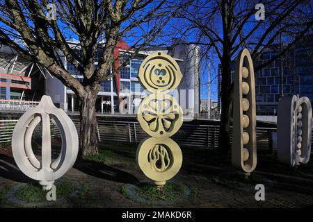 « Seeds and Spices », sculpture végétale, Fitzhammon Embankment, Cardiff. Janvier 2023. hiver Banque D'Images