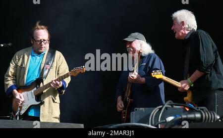 19 janvier 2023 - David Crosby, le chanteur, auteur-compositeur et guitariste et membre des Byrds et Crosby, Stills & Nash, est décédé à l'âge de 81 ans après une longue maladie. Photo du dossier : 27 juin 2010 - Londres, Angleterre - Hard Rock Calling Day Three à Hyde Park. (Credit image: © Martin Harris/AdMedia via ZUMA Press Wire) USAGE ÉDITORIAL SEULEMENT! Non destiné À un usage commercial ! Banque D'Images