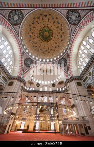 Intérieur de la mosquée de l'ehzade la mosquée de l'ehzade ou la mosquée du prince ou l'ehzade Camii. Cette mosquée impériale ottomane, située dans le district de Fatih, a été construite par si Banque D'Images
