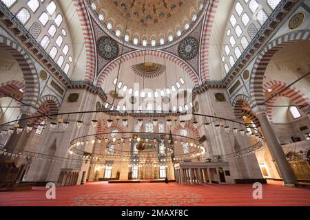 Intérieur de la mosquée de l'ehzade la mosquée de l'ehzade ou la mosquée du prince ou l'ehzade Camii. Cette mosquée impériale ottomane, située dans le district de Fatih, a été construite par si Banque D'Images