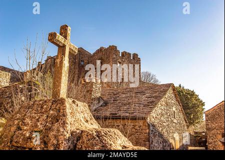 La Couvertoirade, un village fortifié de l'ordre des Templiers sur le Causse du Larzac, Occitanie, France Banque D'Images