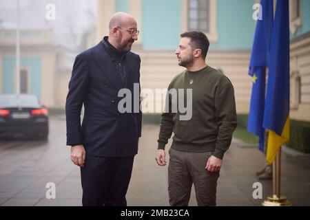 Kiev. 19th janvier 2023. La guerre en Ukraine. Le Président Volodymyr SELENSKYJ rencontre Charles MICHEL (Président du Conseil européen) sur 19 janvier 2023 à Kiev. Rencontre avec le Président du Conseil européen à Kiev. Credit: Le Bureau présidentiel de l'Ukraine via/dpa/Alamy Live News Banque D'Images