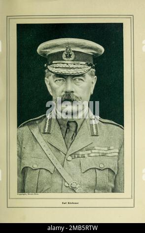 Horatio Herbert Kitchener, 1st Earl Kitchener, KG, KP, GCB, OM, GCSI, GCMG, GCIE, PC (24 juin 1850 – 5 juin 1916) était un officier supérieur de l'Armée britannique et un administrateur colonial. Kitchener a pris de l'importance pour ses campagnes impériales, sa politique de la terre brûlée contre les Boers, son expansion des camps de concentration de Lord Roberts pendant la Seconde Guerre des Boers[1][2] et son rôle central au début de la première Guerre mondiale. D'après le livre The Story of the Great War; The Complete Historical records of events to date DIPLOMATIQUES AND STATE PAPERS de Reynolds, Francis Joseph, 1867-1937; Churchill, All Banque D'Images