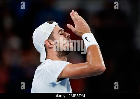 Melbourne Park 20/1/2023. Karen KHACHANOV (RUS) bat Frances TIAFOE (USA) à l'Open d'Australie de 2023. Corleve/Alay Live News Banque D'Images