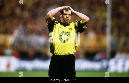 Gelsenkirchen, Allemagne. 16th janvier 2023. Firo: 05.05.1993 football: Football: Archive photos, archive photos, archive images, archive, Europa League. UEFA coupe saison 1992/1993, 92/93, final BVB, Borussia Dortmund - Juventus Turin 1:3 Knut Reinhardt, Half figure crédit: dpa/Alay Live News Banque D'Images