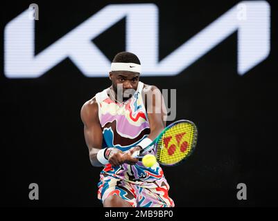 Melbourne Park 20/1/2023. Frances TIAFOE (Etats-Unis) en action contre Karen KHACHANOV (RUS) à l'Open d'Australie de 2023. Corleve/Alay Live News Banque D'Images