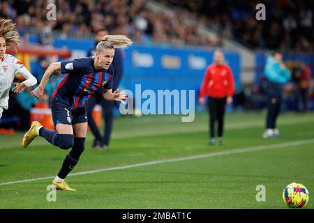 BARCELONE - 7 JANVIER : Crnogorcevic en action pendant le match de la Primera Division Femenina League entre le FC Barcelone et le FC Sevilla à la rue Johan Cruyff Banque D'Images