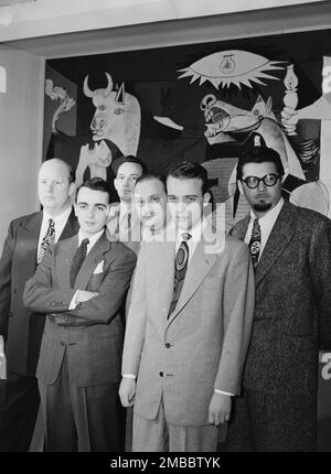 Portrait d'Edwin A. Finckel, Ralph Burns, Eddie Sauter, Johnny Richards, Neal Hefti, Et George Handy, Museum of Modern Art, New York, New York, Californie. Mars 1947. Banque D'Images