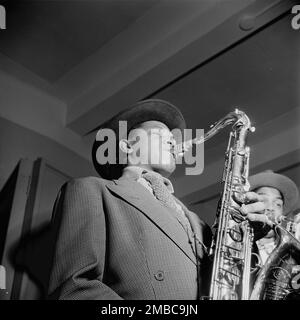 Portrait de l'Illinois Jacquet, New York, N.Y., ca. Mai 1947. Banque D'Images