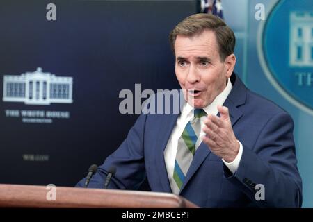 Washington, États-Unis. 20th janvier 2023. John Kirby, coordonnateur des communications stratégiques du Conseil national de sécurité, prend la parole lors d'une séance d'information quotidienne à la Maison Blanche à Washington sur 20 janvier 2023. (Photo par Yuri Gripas/Sipa USA) crédit: SIPA USA/Alay Live News Banque D'Images