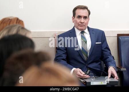 Washington, États-Unis. 20th janvier 2023. Le coordonnateur des communications stratégiques du Conseil national de sécurité, John Kirby, se présente à un point de presse quotidien à la Maison Blanche à Washington sur 20 janvier 2023. (Photo par Yuri Gripas/Sipa USA) crédit: SIPA USA/Alay Live News Banque D'Images