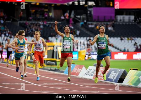 Fouad Baka et Abdellatif Baka finissant aux Championnats du monde d'athlétisme Para 2017 au Stade Olympique, Londres, Royaume-Uni. 1500m T13. Algérien Banque D'Images