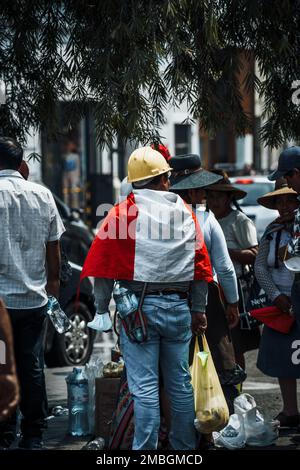 Lima, Pérou - 20 janvier 2023: Manifestations dans les rues de Lima Banque D'Images