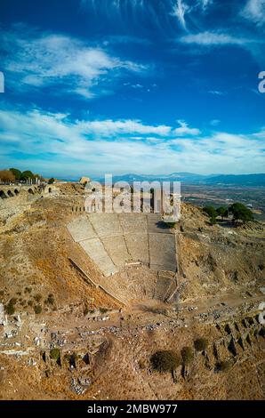 L'Acropole des ruines de la ville antique de Pergamon à Bergama, Izmir, Turquie Banque D'Images