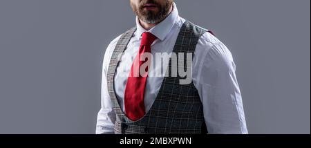 vêtements pour homme en studio avec vue écourtée. photo de l'homme portant des vêtements pour hommes. homme vêtements pour hommes Banque D'Images