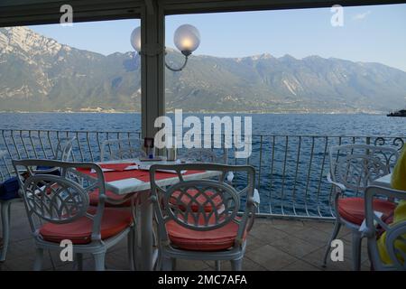 Impressions de la station balnéaire de Limone sul Garda en Italie Banque D'Images