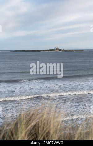 Phare de l'île de Coquet, amble, Northumberland, Royaume-Uni Banque D'Images