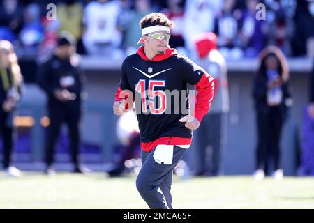 February 4, 2022: Los Angeles Chargers quarterback Justin Herbert (10)  during the AFC Pro Bowl Practice at Las Vegas Ballpark in Las Vegas,  Nevada. Darren Lee/(Photo by Darren Lee/CSM/Sipa USA Stock Photo 