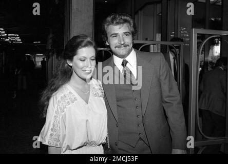 Lee Horsley et Stephanie Downer à la partie des affiliés ABC à l'hôtel Century Plaza sur 12 mai 1982 à Los Angeles, Californie. Crédit: Ralph Dominguez/MediaPunch Banque D'Images