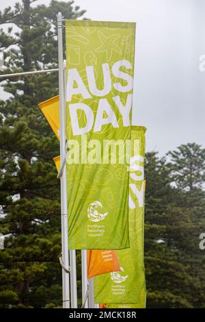 Sydney, Australie. Dimanche 22nd janvier 2023 Manly Beach Sydney, Northern Beaches council a érigé des bannières et des prospectus à Manly Beach pour promouvoir la prochaine Journée de l'Australie, qui aura lieu le 26th janvier de chaque année, Australia Day est une fête nationale pour célébrer l'Australie et reconnaît également l'atterrissage en 1788 de la première flotte à Sydney Cove, de manière controversée certains le nomtent invasion Day, Credit: martin berry/Alay Live News Banque D'Images