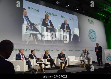 Berlin, Allemagne - janvier 2023 - Forum d'experts du Forum mondial pour l'alimentation et l'agriculture dans le Cube, Messe Berlin halls. (Photo de Markku Rainer Peltonen) Banque D'Images