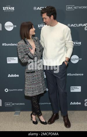 Park City, Utah, États-Unis. 21st janvier 2023. Emilia Jones, Nicholas Braun à l'arrivée pour la première PERSONNE de CAT au Sundance film Festival 2023, Eccles Theatre, Park City, UT 21 janvier 2023. Crédit : JA/Everett Collection/Alay Live News Banque D'Images