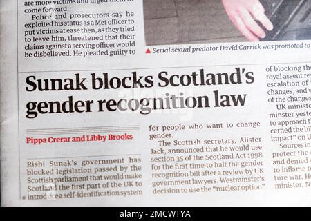 Rishi 'Sunak bloque la loi écossaise sur la reconnaissance des sexes' le journal Guardian titre Scotland clipping article 16 janvier 2023 Londres GB Banque D'Images