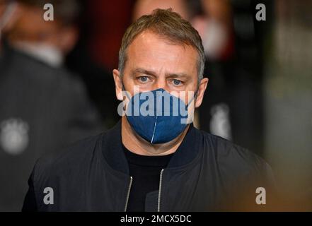 Arrivée de l'équipe nationale, entraîneur Hansi Hans-Dieter Flick GER, match international, PreZero Arena, Sinsheim, Baden-Wuerttemberg, Allemagne Banque D'Images