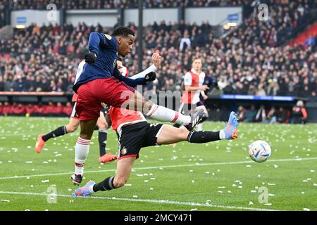 ROTTERDAM - (lr) Bois de Jurien d'Ajax, David Hancko de Feyenoord pendant le match de première ligue néerlandais entre Feyenoord et Ajax à Feyenoord Stadion de Kuip on 22 janvier 2023 à Rotterdam, pays-Bas. ANP OLAF KRAAK Banque D'Images